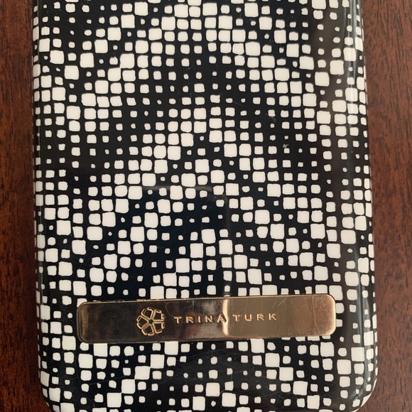 Lot of 2 IPhone 6 Plus Kate Spade &Trina Turk - Picture 7 of 15